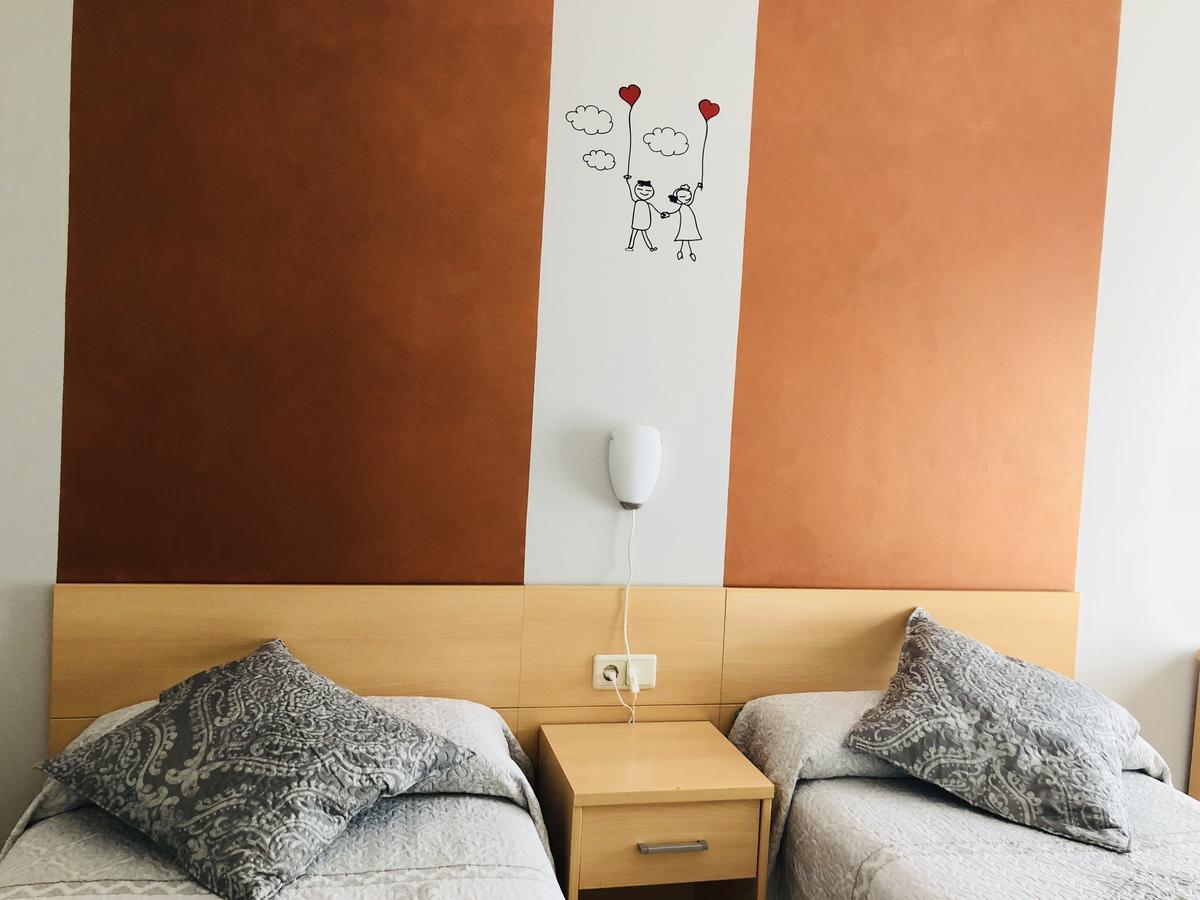 Hotel Vinas 17 テルエル エクステリア 写真